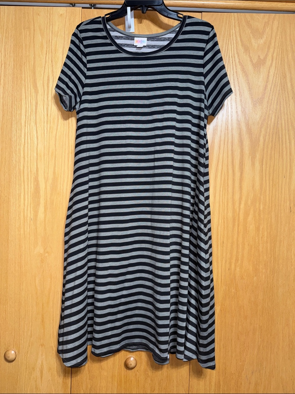 LuLaRoe Jessie Black & Gray Striped Short Sleeve Midi Dress